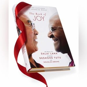 The Book of Joy. Lasting Happiness in a Changing World Dalai Lama Desmond Tutu
